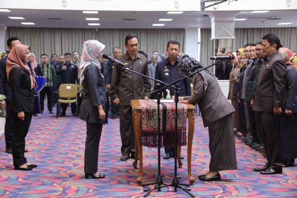 Wagub Minta 217 Pejabat Eselon III Yang Dilantik Wujudkan 33 Janji Kerja Rakyat Lampung Berjaya