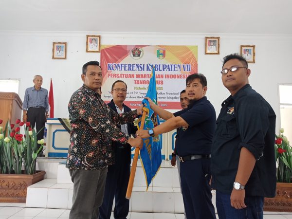 M Irwan Pimpin PWI Tanggamus 2019-2022