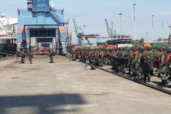 Ratusan Prajurit Yon 7-9 Marinir Apel Ratsus