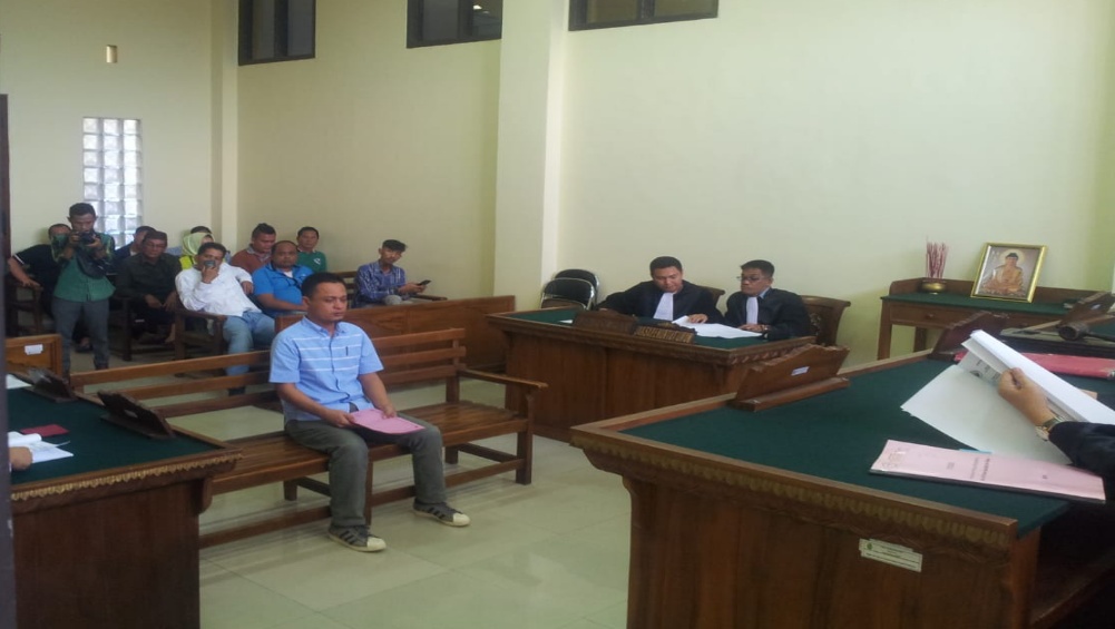 Jadi Terdakwa Korupsi Meubeler, Pegawai Pemprov Sebut Kadisdikbud Pesisir Barat Nikmati Uang Proyek