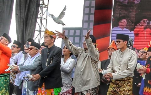 KPU RI Deklarasi Pemilu Damai, “Burung” Kyai Maâruf Amin Tidak Bisa Terbang?