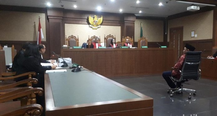 Terima Suap, Anggota DPRD Lamteng Rusliyanto Divonis 4 Tahun Penjara