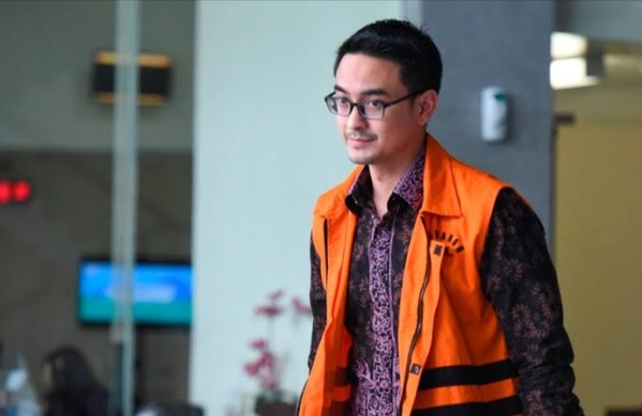 Jaksa KPK Eksekusi Zumi Zola Ke Lapas Sukamiskin