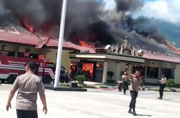 Mapolres Lampung Selatan Terbakar, Gudang Peluru Meledak