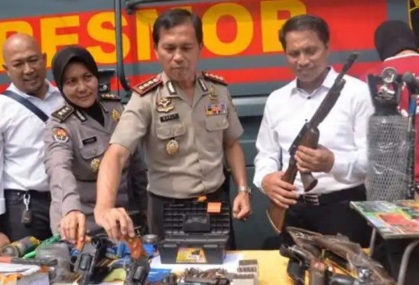 Ditkrimum Polda Lampung Tangkap Pelaku “Home Industri” Senpi Rakitan di Kota Metro