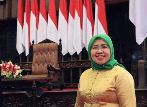 Santri Penjaga Moral dan Tradisi