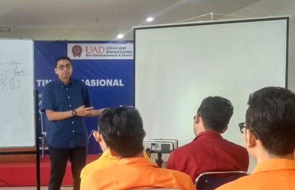 Penegakkan HAM dan Nilai Demokrasi Menjadi Tanggung Jawab Mahasiswa