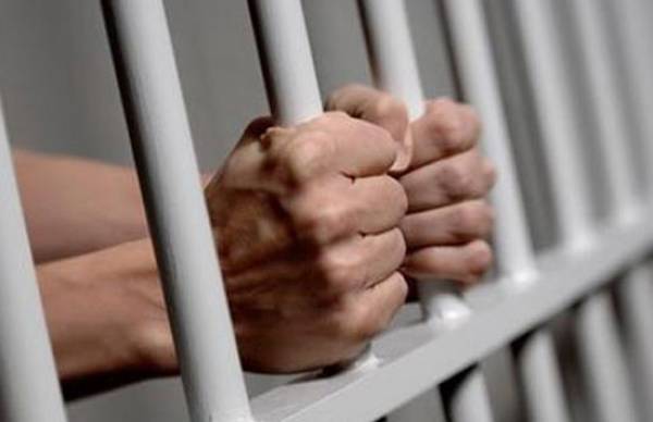 Razia Lapas Rajabasa Petugas Temukan HP Hingga Bong 40 Napi Positif Narkoba