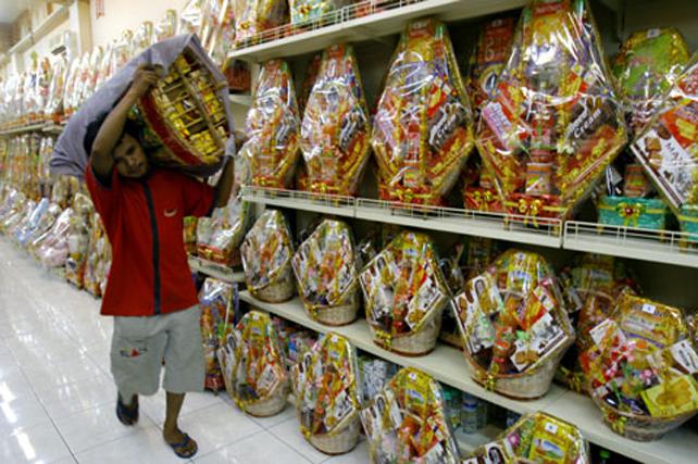 Awas Parcel Kadaluarsa Jelang Lebaran