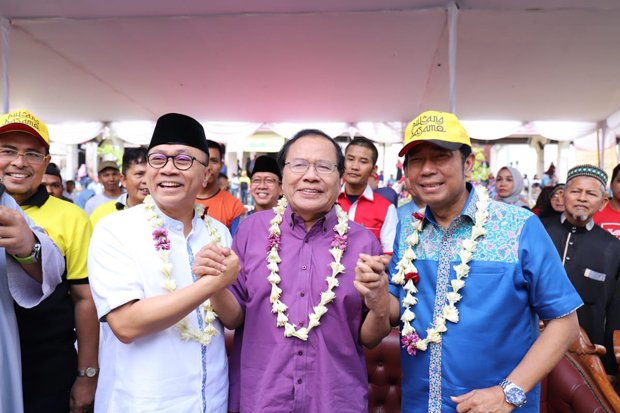 Saat Zulkifli Hasan dan Haji Lulung Kompak Lepas Mudik Bersama