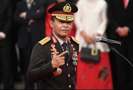 Presiden Lantik Kapolri Jenderal Idhan Aziz