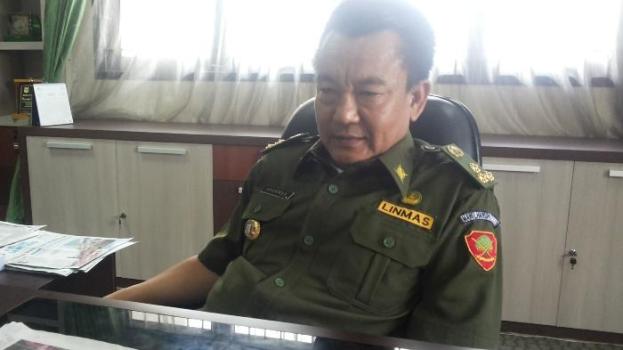 Edarwan Minta Kapal Penyedot Pasir Segera Hengkang dari Punduh