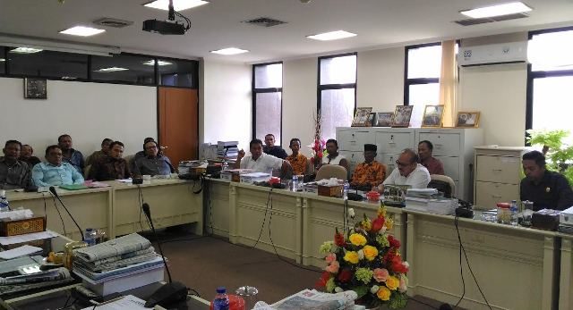 DPRD Lampung Dukung Warga Melawan PT KAI
