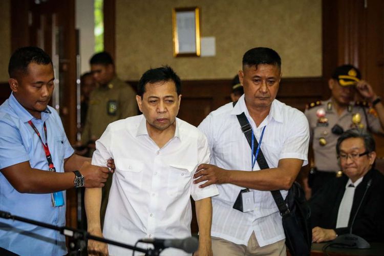 Ketua Majelis Hakim Tipikor Jatuhi Hukuman 15 Tahun Kepada Setya Novanto