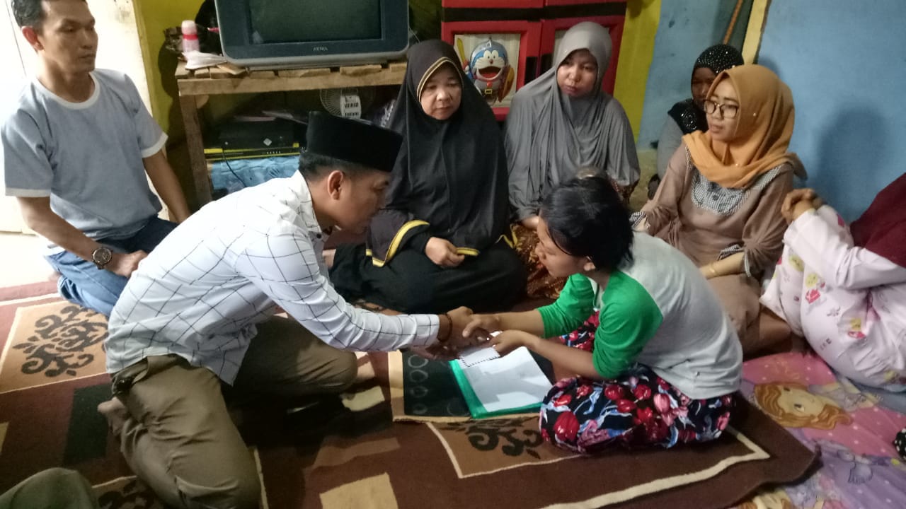 Anggota Legislatif Lampura Kunjungi Haryanti