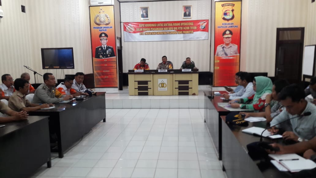 Kapolres Lampung Utara Pimpin Rakor Jelang Pengamanan Hari Raya Idul Fitri 1439H