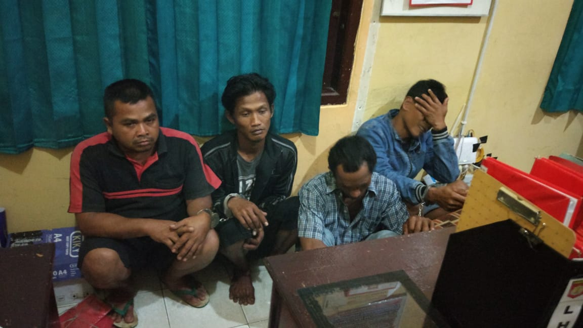 Asyik Main Judi Leng, Empat Warga Terjaring Pamal