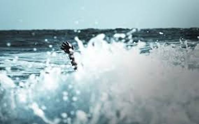 Pemancing Tewas Tenggelam di Pantai Masin Terhantam Ombak