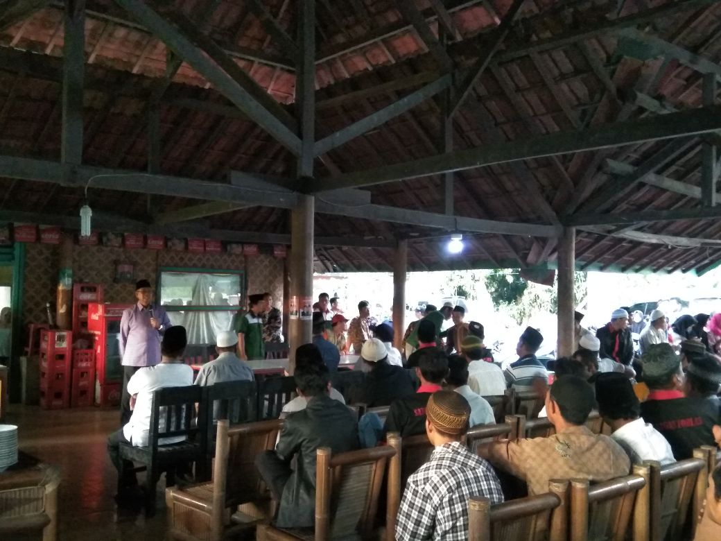 Sutono Bukber Bareng LSM dan Relawan di Lampung Selatan
