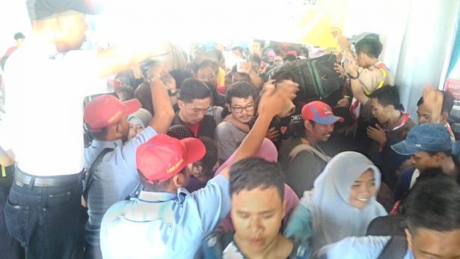 Arus Balik Lebaran, 45.662 Penumpang Pejalan Kaki Padati Pelabuhan Bakauheni