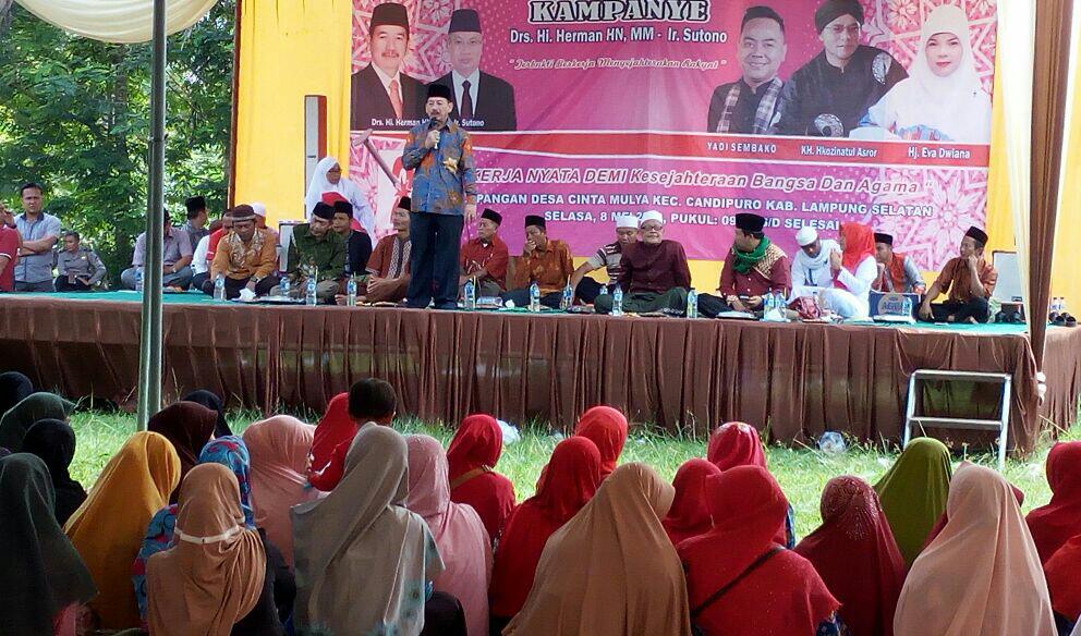 Kampanye Di Lamsel: Masyarakat Doakan Herman HN Jadi Gubernur untuk Sejahterakan Petani
