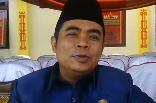 Ketua DPRD Lamteng Junaidi Di Periksa KPK