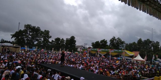 Dewan Syuro Pimpin Doa Bersama Puluhan Ribu Warga Lamtim Bersama Arinal-Nunik