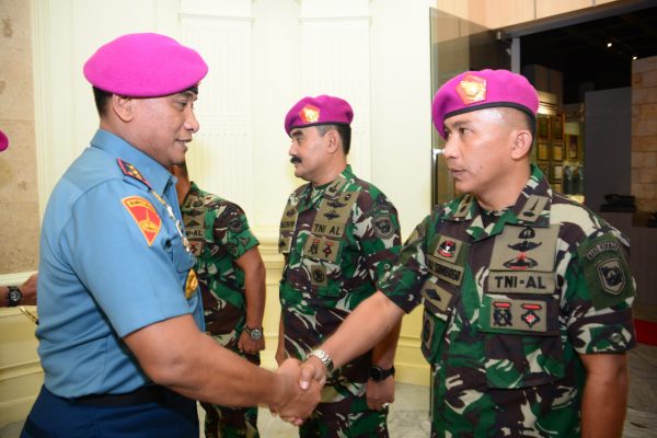 LETKOL MAR ALI SUMBOGO S.E, KADISPEN KORPS MARINIR