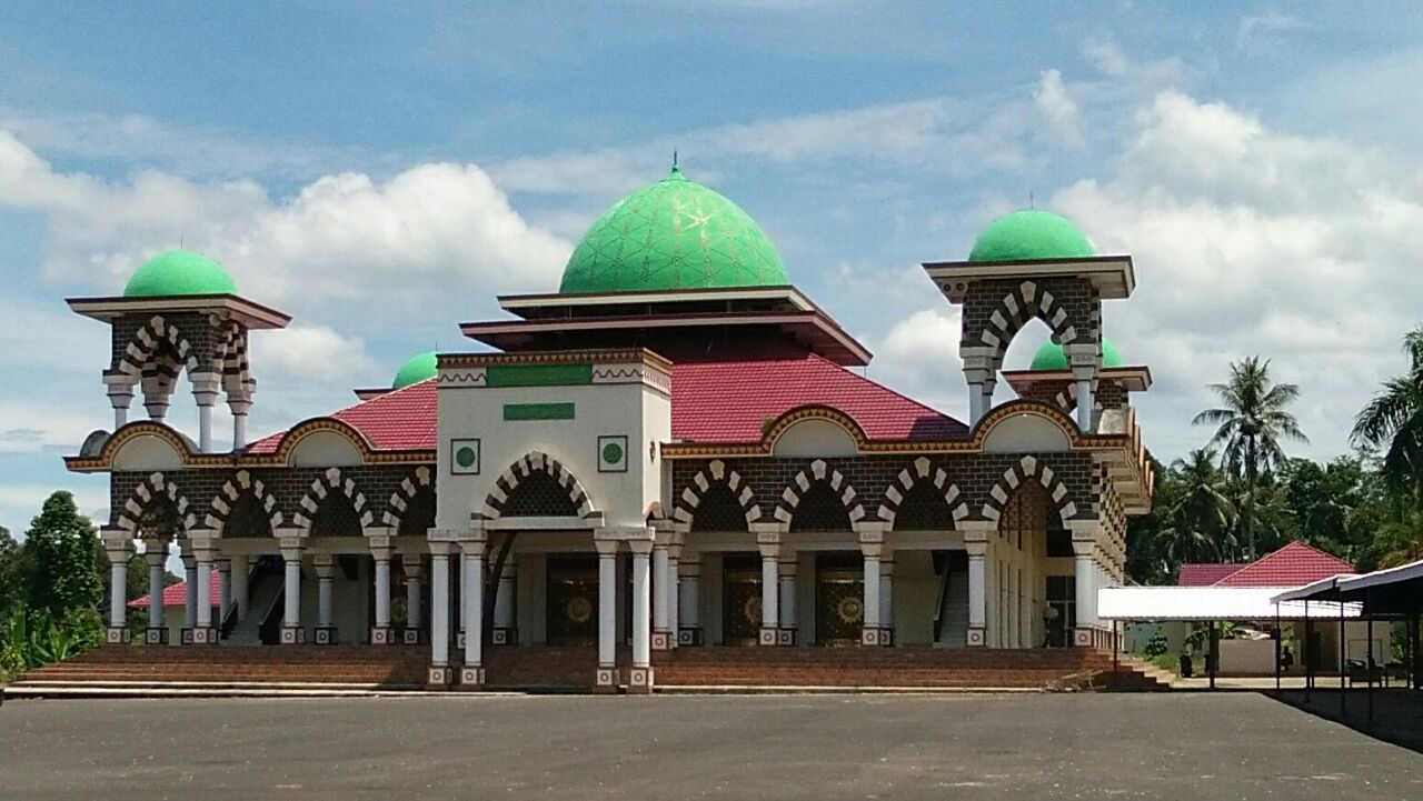 Warga Kota Agung Prihatin Masjid Nurul Faidzin Yang Tak Terawat