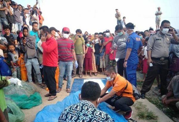 Mayat Tanpa Kepala Terapung di Kuala Penet Labuhan Maringgai