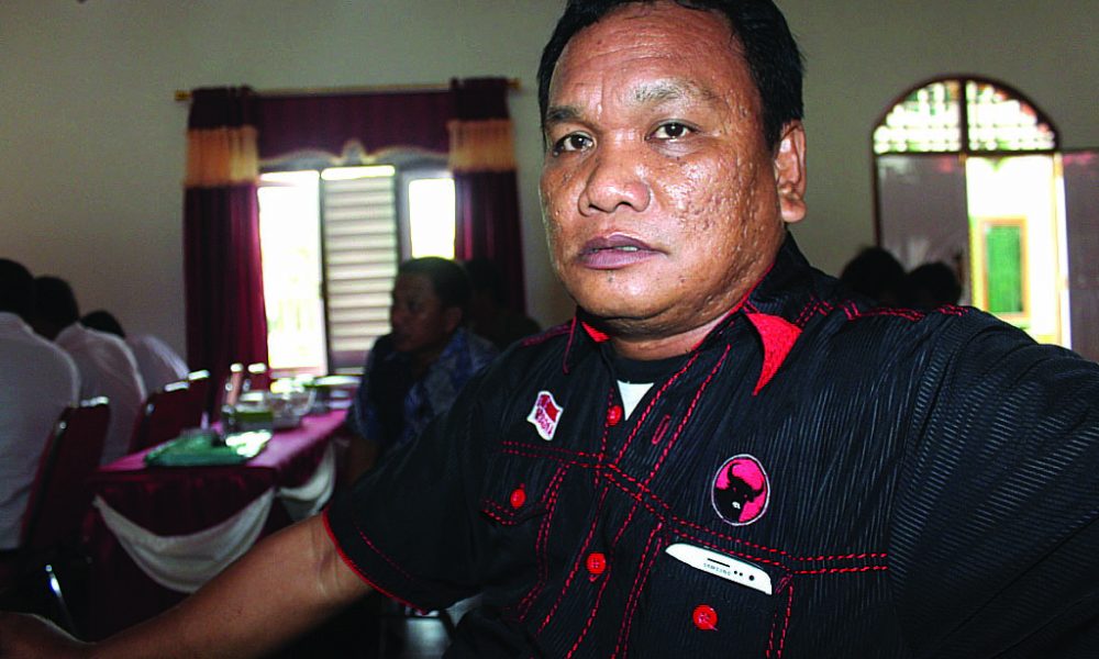 Ketua DPRD Kolaka Utara Tewas Ditikam Istri