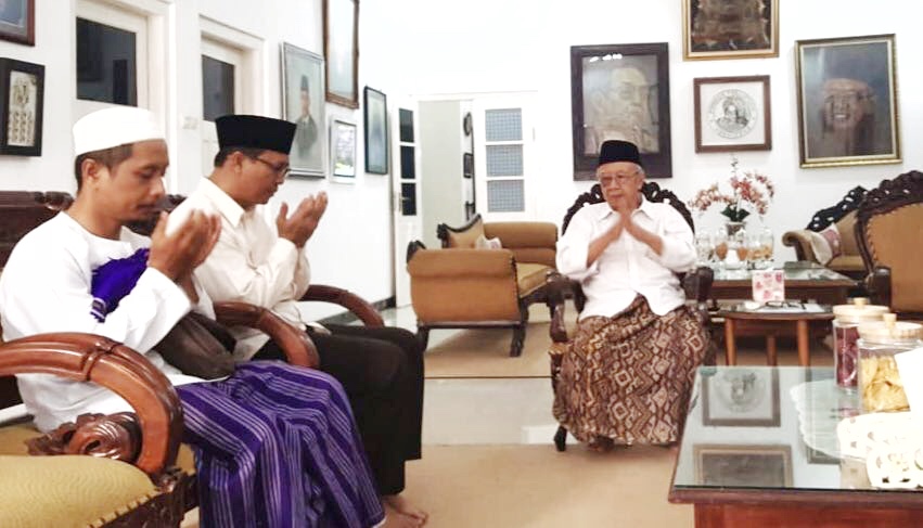 4 Hari Jelang Lebaran, Cawagub Jajuli Sowan Ke Tebu Ireng dan Ziarah Ke Pendiri NU