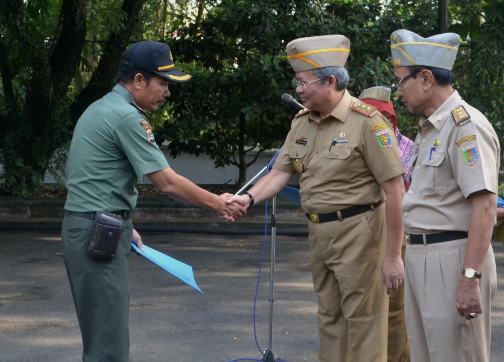 Kadishut Lampung Beri Penghargaan Tim Pengamanan Hutan
