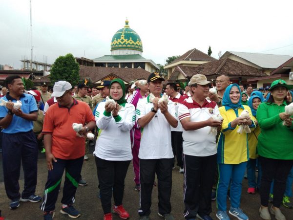 Pemprov Terus Menjalin Sinergi dan Soliditas dengan TNI-Polri