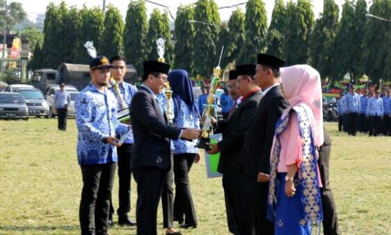 Mendiknas : Hardiknas Sebagai Momentum Evaluasi Pendidikan dan Kebudayaan