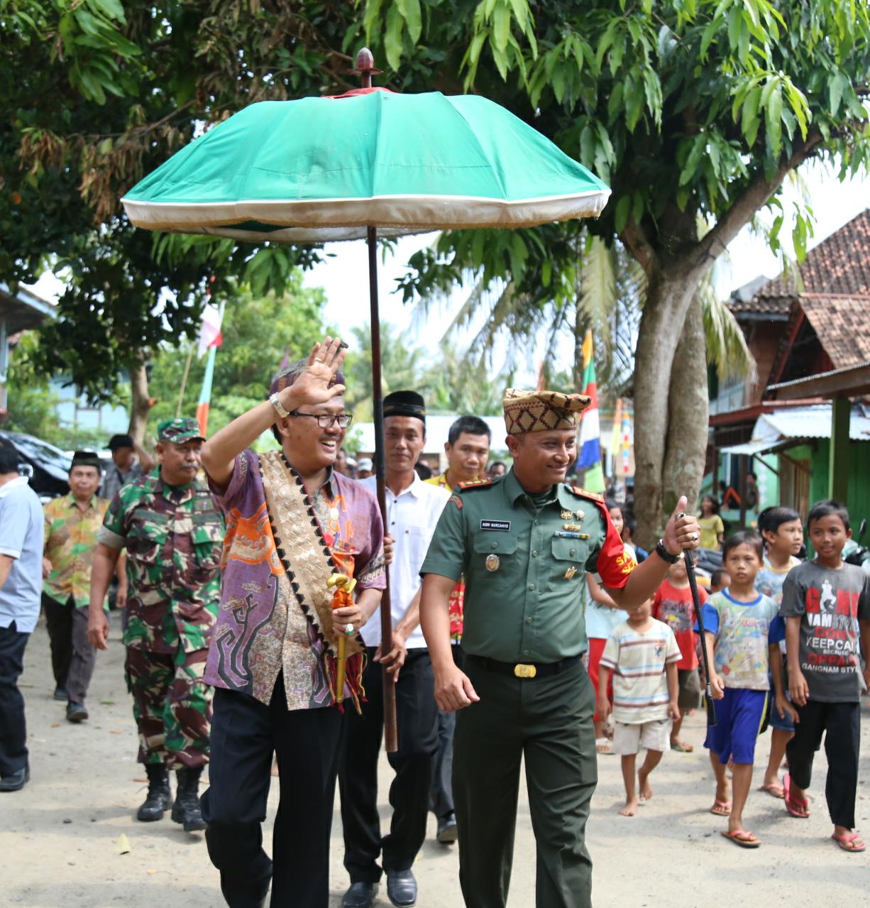 Pemkab Pesibar Bersama Distan Gelar Kegiatan Temu Lapang Tanam Padi