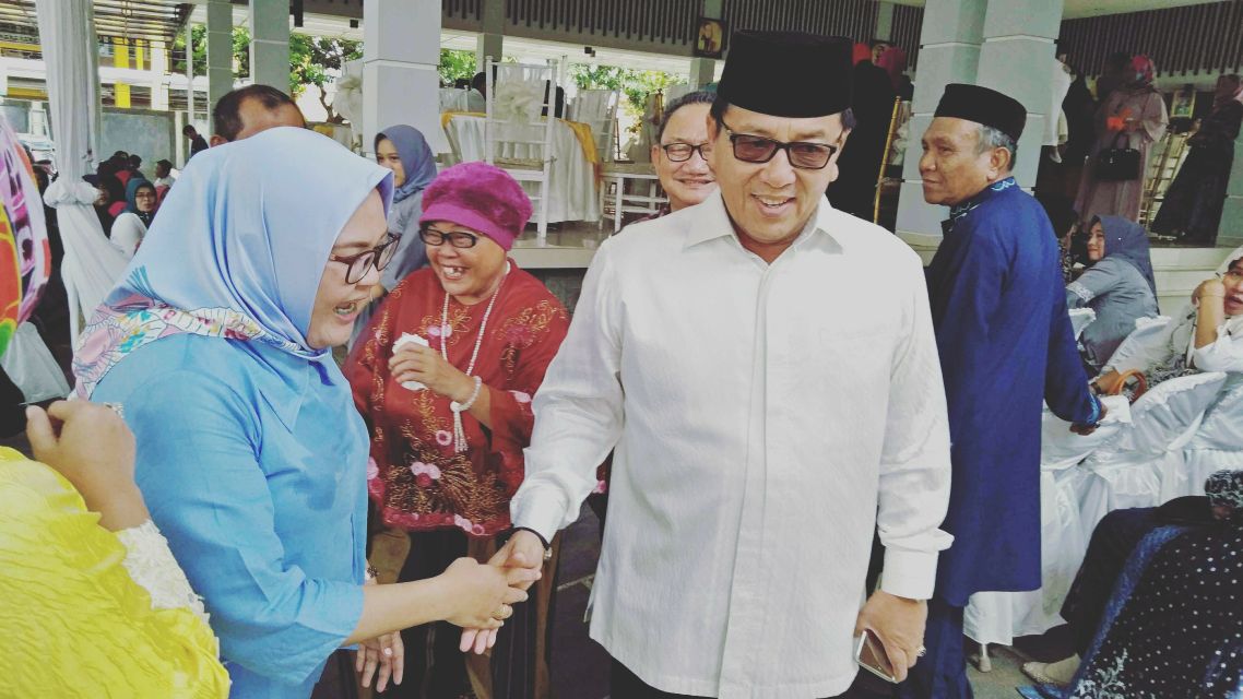 Arinal Djunaidi Sambangi Rumah Aziz Syamsudin