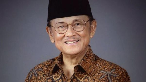 Rahasia Kecerdasan BJ Habibie Yang Tak  Terungkap