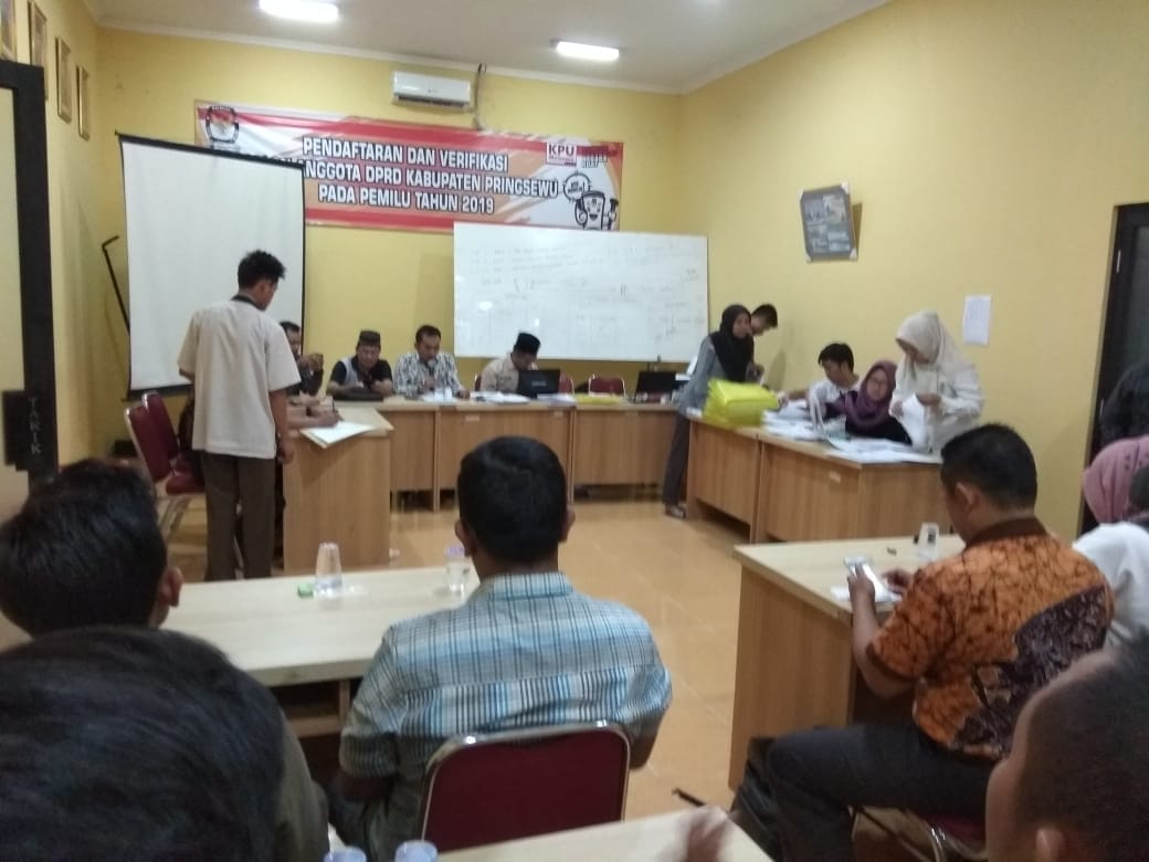 KPU Pringsewu Coret 36 Bacaleg Karena Tidak Memenuhi Syarat