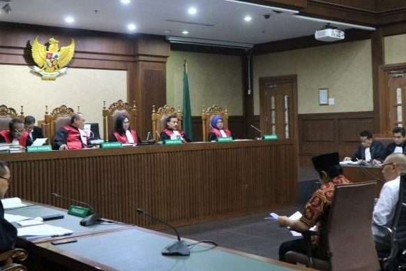 Sidang Suap Empat Pimpinan DPRD Lampung Tengah, Junaidi Mengaku Minta Uang Untuk Rentenir