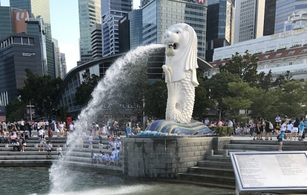 KUPT Wilayah I Disdikbud Lampung Berangkatkan Kepala Sekolah SMA Negeri Se-Bandar Lampung Ke Singapura-Malaysia