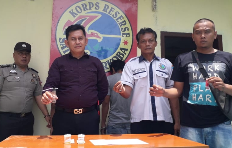 Polres Tanggamus Gerebek 8 Orang Berjudi di Terminal Kota Agung Dua Orang Positif Narkoba