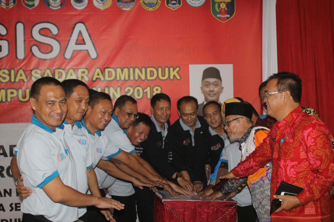 Pj. Bupati Tanggamus Bersama Pejabat Daerah Hadiri Launching GISA