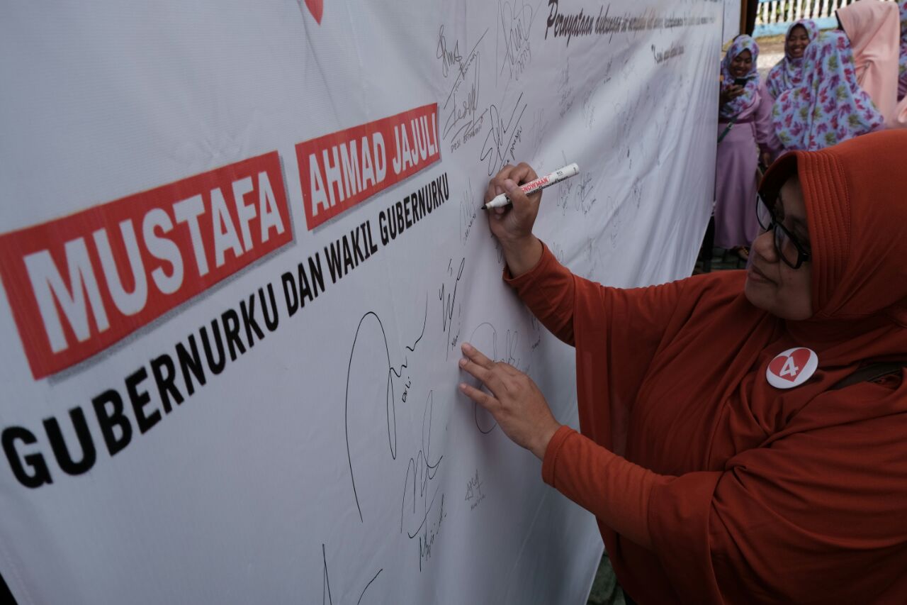 Jajuli Belum Datang, Masyarakat Sudah Tandatangan Dukungan