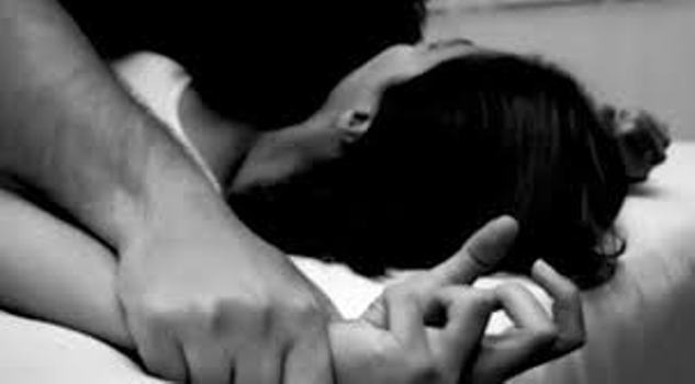 Gadis Berusia 22 Tahun Dianiaya Hingga Nyaris Disetubuhi Oknum Polisi