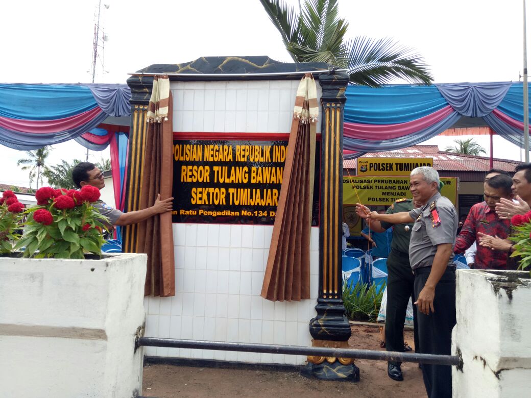 Peresmian Mapolsek Gunung Agung Tuai Protes Warga