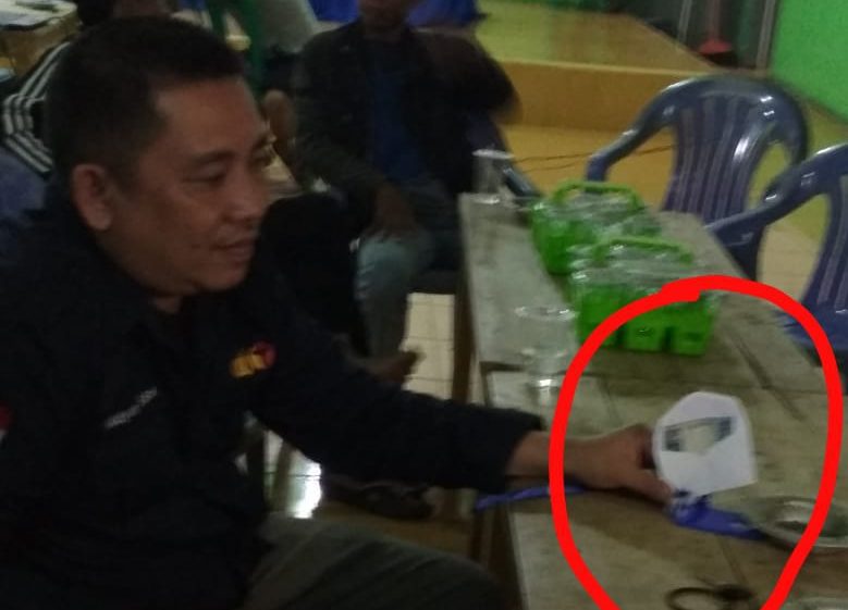 Diduga Money Politic Beredar Saat Serangan Fajar di Penumangan Baru Tubaba