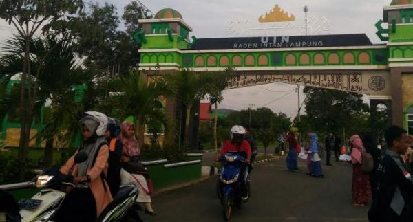 Tiga Tahun Di Wisuda Izajah Alumni UIN Tidak Juga Terdaftar di Dikti