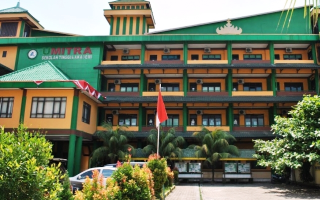 Umitra Berikan Beasiswa untuk Keluarga Wartawan