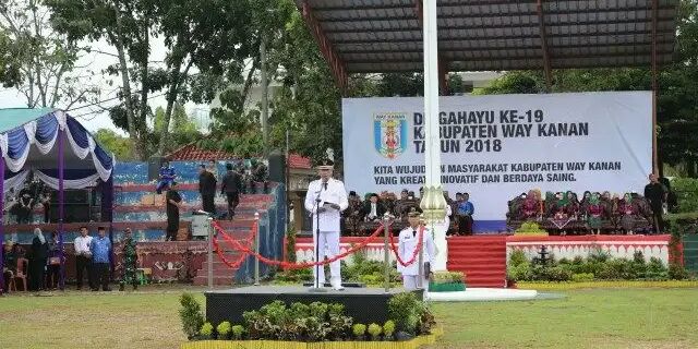 H. Raden Adipati Surya Buka Upacara HUT Kabupaten Waykanan ke-19